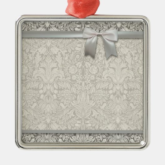 白エレガントフォーマルダマスコレース織り メタルオーナメント (正面)