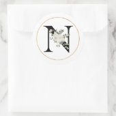 白エレガントフローラモノグラム文字Nオン白 ラウンドシール (バッグ)