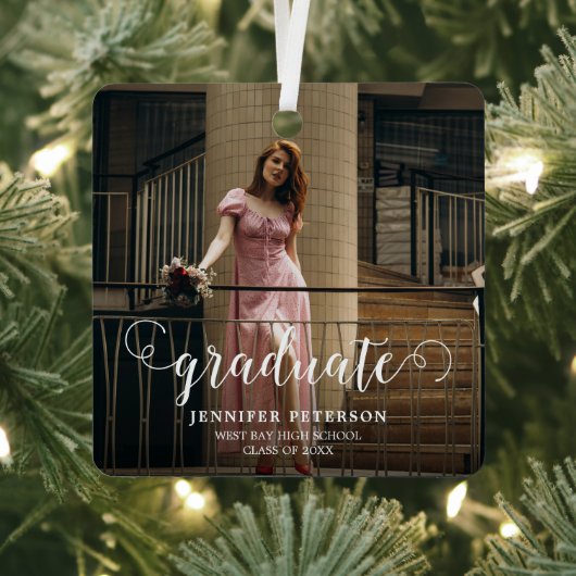 白エレガント文字のモダン写真卒業 メタルオーナメント (インサイチュ)