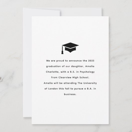 白エレガント文字オーバーレイ卒業写真 案内状 (裏面)