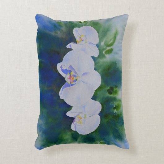 白エレガント水色の熱帯ボホラン アクセントクッション (正面(垂直))