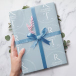 白エレガント灰色モノグラム結婚の包装紙 ラッピングペーパー<br><div class="desc">Script Photo Monogramのエレガントソフトブルー結婚グレーとホワイトのスイートをご紹介。各ピースは、まとまった外観を作り出すために考えエレガント深く設計さ感じれている。このコレクション結婚には救、最新のポストカード、招待状、RSVPカード、ギフトラップボックスやオペ箱など、の必需品がすべて含まれ、モノグラムと白黒またはカラーの写真とエレガントも、あなたのスイートの各要素が含まれる。カスタマイズのサポートおよび問い合わせについては、remidevandesigns@gmail.comにメールでお問い合わせください。完璧救済な日を作ろう。レマイドバン©</div>