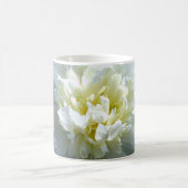 白エレガント牡丹の白フローラ写真 コーヒーマグカップ (中央)