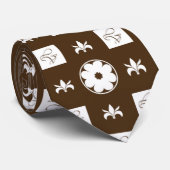 白エレガント色と茶色のパタ市松模様にーン ネクタイ (ロール)