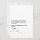 白エレガント黒の卒業モダン写真 案内状 (裏面)