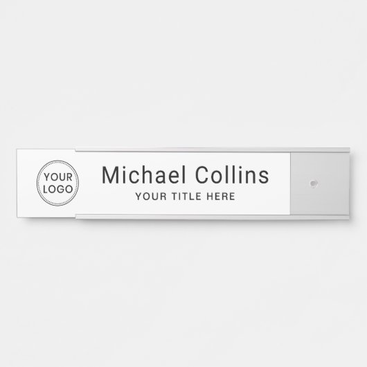 白カスタム色または色の名前とタイトル サインプレート (正面)