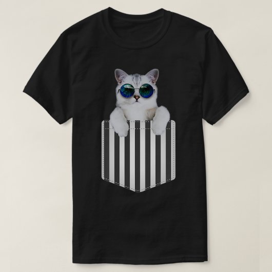 白カッコいい猫が懐に入る Tシャツ (デザイン正面)