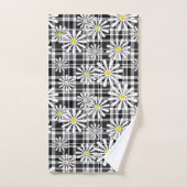 白カモミールの花オン白黒市松模様にb バスタオルセット (ハンドタオル)