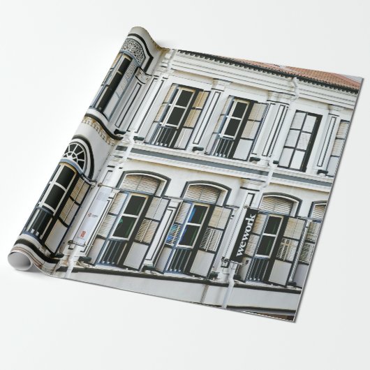 白コンクリート建物昼間時 ラッピングペーパー (アンロールド)