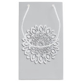 白コンテンポラリー紙カットマンダラ スモールペーパーバッグ (裏面)