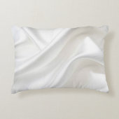 白サテンフェイクアクセント枕 アクセントクッション (正面)