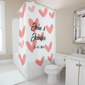 白シンプルミニマル文字スタイル結婚赤いハート シャワーカーテン (インサイチュ)