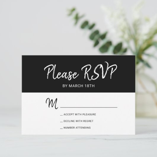 白シンプル黒モダンタイポグラフィ結婚ズ 出欠カード (スタンド正面)