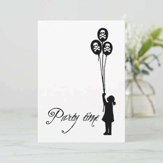 白スカル及び骨が交差した図形のパーティーの時間気球の女の子 招待状 (スタンド正面)