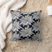 白デイジー模様の白い花 クッション (ブランケット)