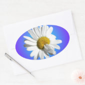 白デイジー花フローラ紫ブルーグラデーション 楕円形シール (封筒)