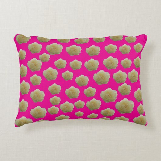 白バラ アクセントクッション (正面)