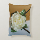 白バラ アクセントクッション (裏面(縦))