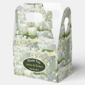 白パーソナライズされたチューリップ結婚式の引き出物箱 フェイバーボックス (オープン)