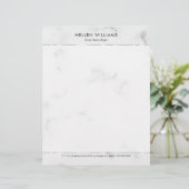 白パーソナライズされた大理石フェイク銀アクセント レターヘッド (スタンド正面)