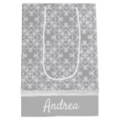 白パーソナライズされた色 ミディアムペーパーバッグ (裏面)