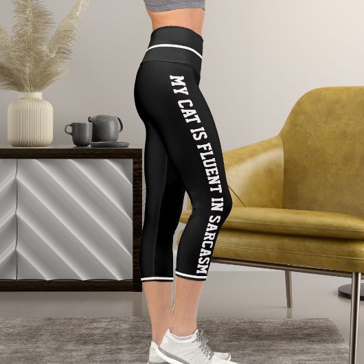 白パーソナライズされた黒おもしろい漫画スタイルキャットテーマ カプリレギンス