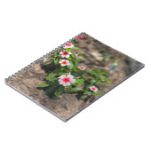 白ピンク色の花 ノートブック (左側)