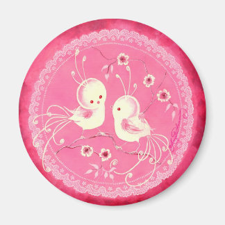 白ファンタジーの花とレース付き縁ど鳥 マグネット