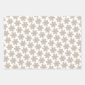 白フェイク赤グリーンの木の雪片パターン ラッピングペーパーシート (正面)