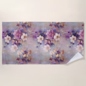 白フェミニン釉薬金ゴールド紫フローラ ビーチタオル (正面)