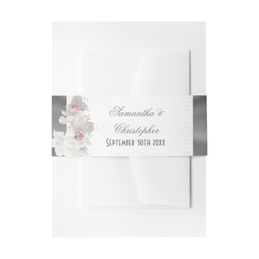 白フローラピンクのバラと銀結婚の 招待状ベリーバンド (正面例)