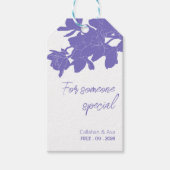白フローラ紫デザインパーソナライズされた文字 ギフトタグ (正面)