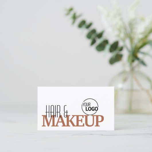 白モダンと赤褐色のシンプルロスタイリッシュゴ 名刺 (スタンド正面)