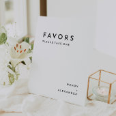 白モダンはっきりした結婚式の引き出物 台座サイン