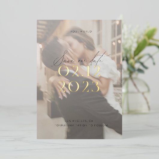 白モダンエレガント黒の写真結婚 箔招待状 (立ち正面)