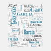 白モダンティール(緑がかった色)グレー名パターングラフィティ フリースブランケット (正面)