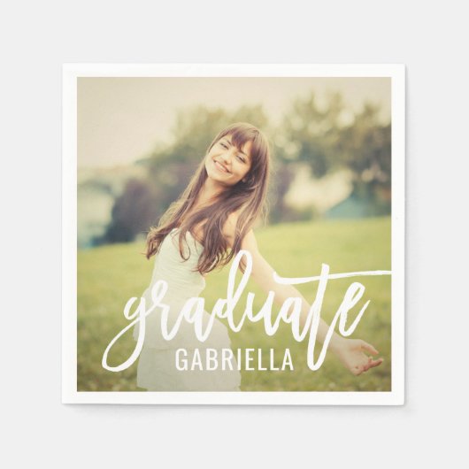 白モダンブラシ付きスクリプト大学院写真 スタンダードカクテルナプキン (正面)