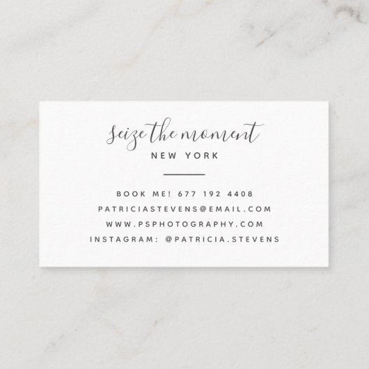 白モダン写真家スクリプトタイポグラフィ写真 名刺 (裏面)