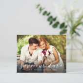 白モダン文字フォトウェディング日付の保存 案内ポストカード (スタンド正面)