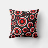 白モダン白の枕と円の赤 クッション (裏面)