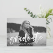 白モダン筆スクリプト卒業パーティー 招待状 (スタンド正面)