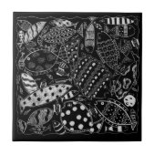 白モダン紅模様 タイル (正面)