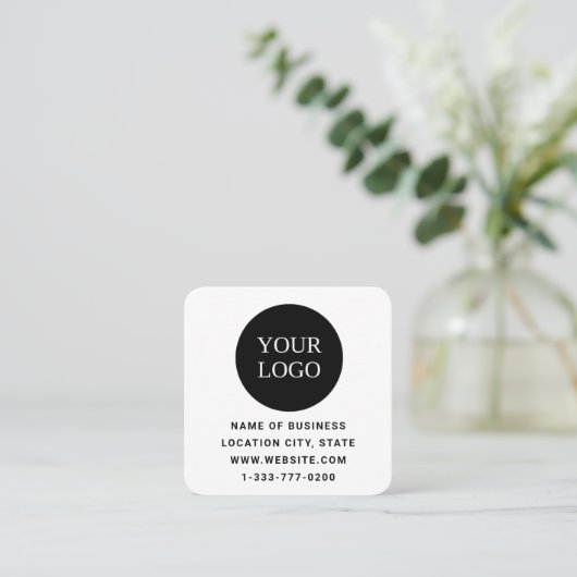 白モダン色カスタムロゴとQRコード スクエア名刺 (スタンド正面)