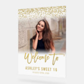 白モダン金ゴールドグリッターSweet 16フォトウェルカム アクリルサイン (傾斜)