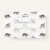 白モダン金豹のジャングル動物 バッジ (正面)