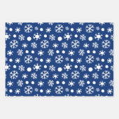 白モダン雪片ブルーとブラッククリスマス ラッピングペーパーシート (正面)