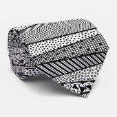 白モダン黒の柄 ネクタイ (ロール)