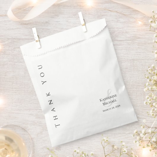 白モダン黒の結婚礼 フェイバーバッグ (クリップ留めされた状態)