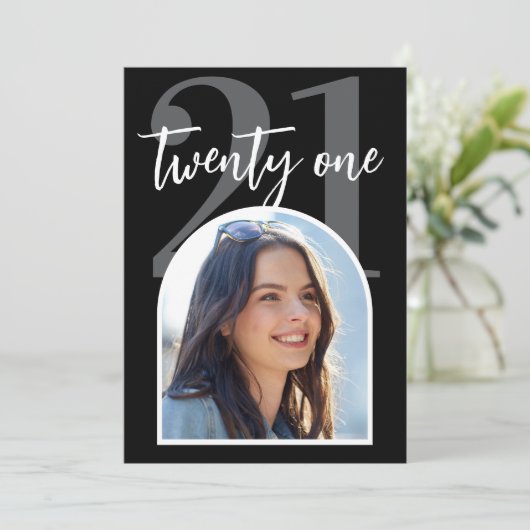 白モダン黒写真エレガント21歳の誕生日 招待状 (スタンド正面)