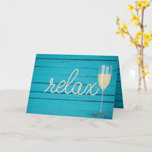 白ワインとロリラックスープのターコイズ木材の文字 カード (黄色い花)